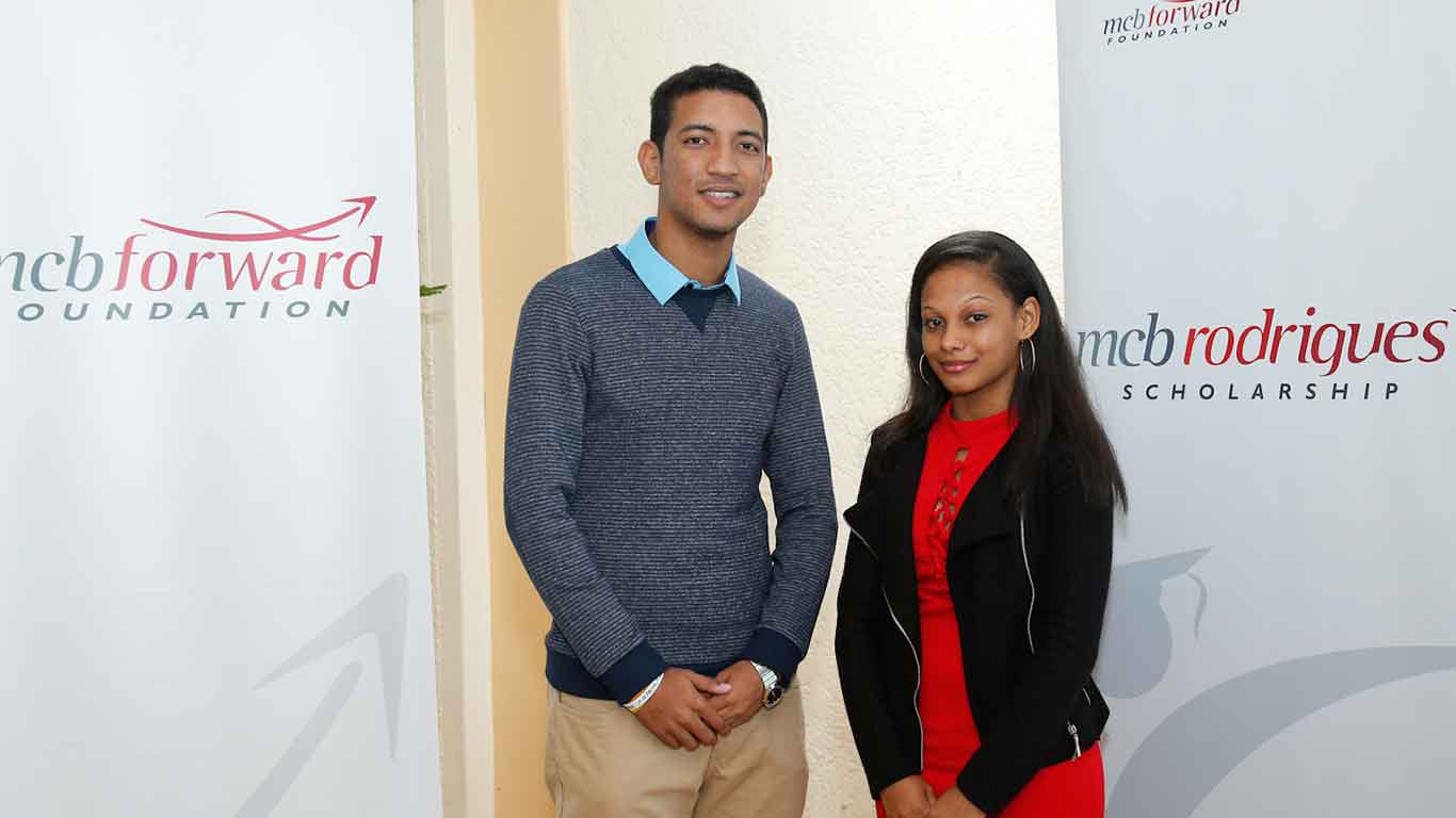 MCB Rodrigues Scholarship 2017 MXB Group